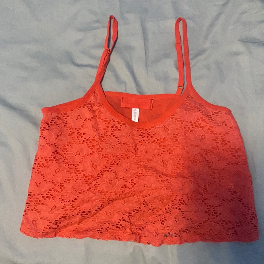 XHILARATION strawberry pink/red patterned crop top (size SP)